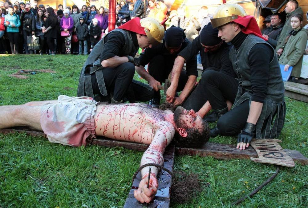 Иисуса Христа «распяли» в Украине