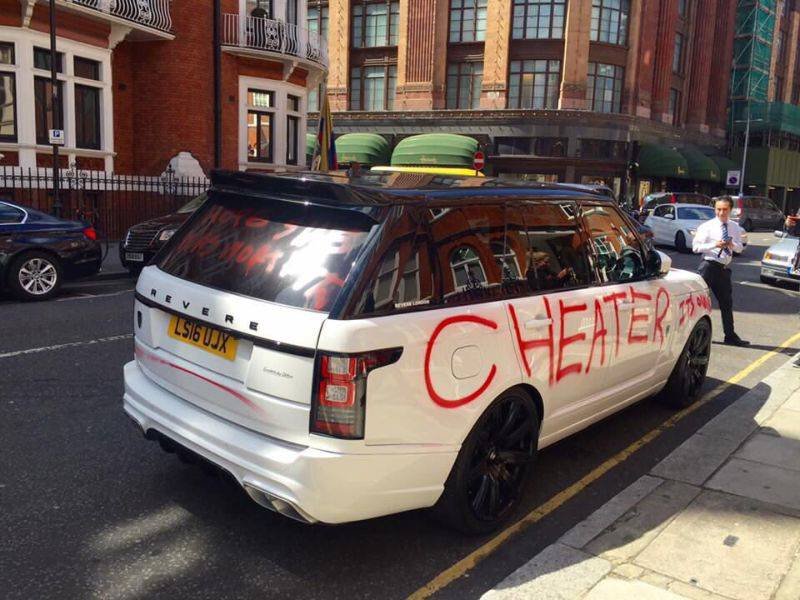 Девушка разукрасила Range Rover изменившего ей парня
